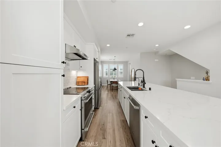 160 Gwen Lane, La Habra, California 90631