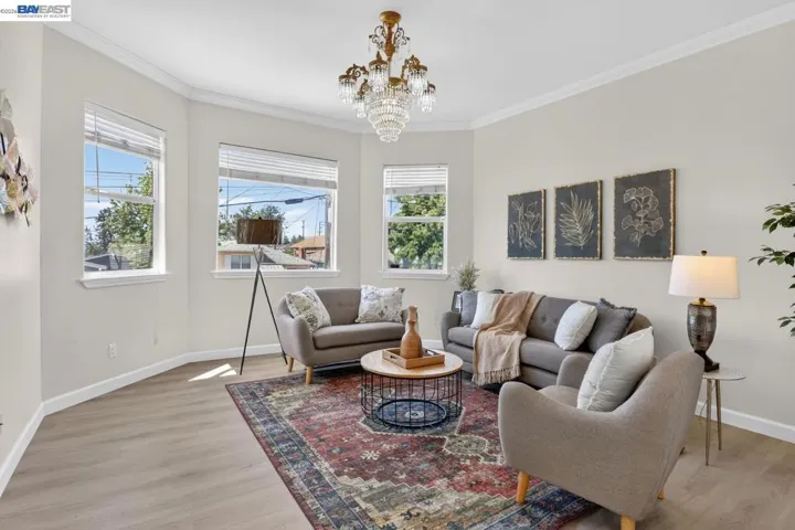 1328 E 25th St, Oakland, California 94606