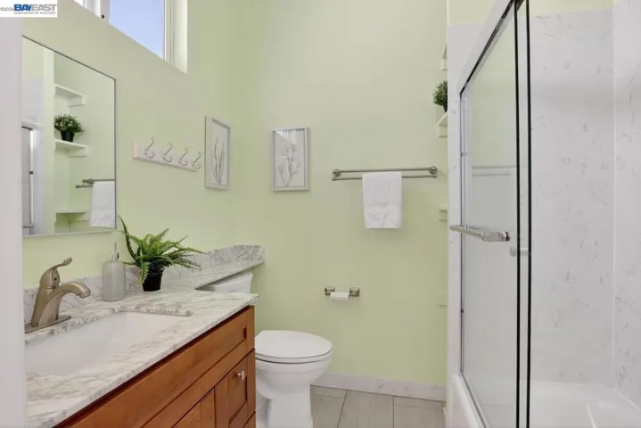 1328 E 25th St, Oakland, California 94606