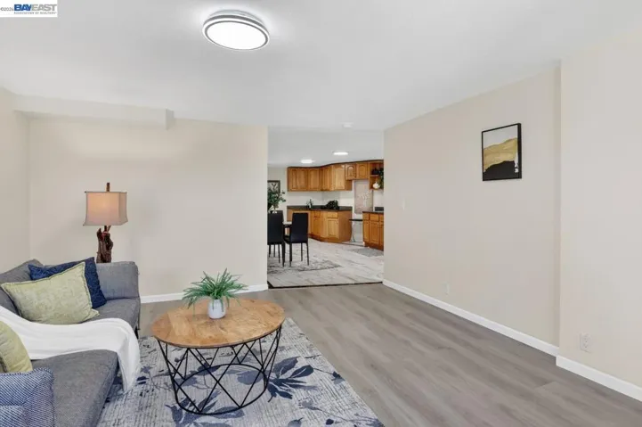 1328 E 25th St, Oakland, California 94606