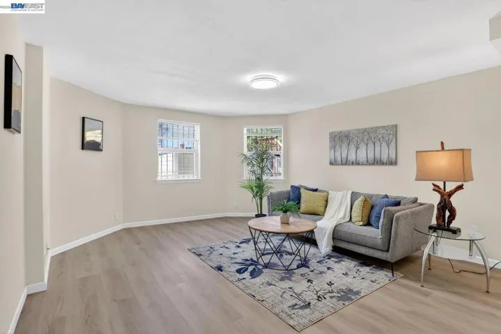 1328 E 25th St, Oakland, California 94606