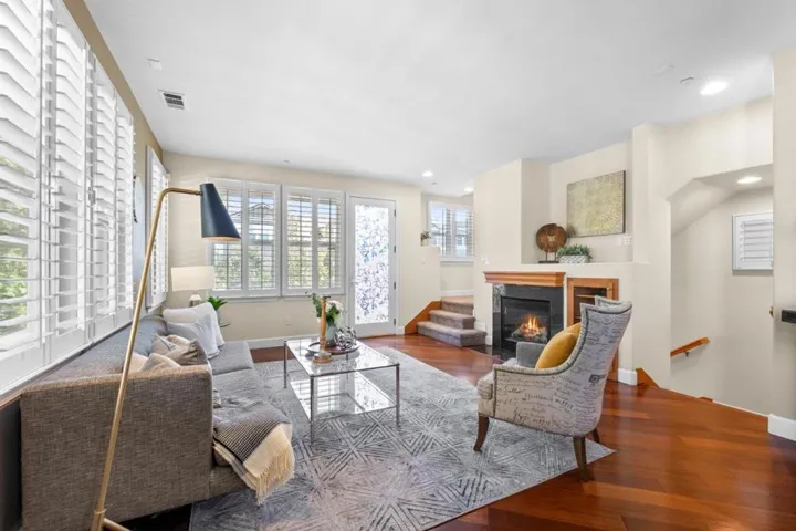 20582 Murano Circle, Cupertino, California 95014