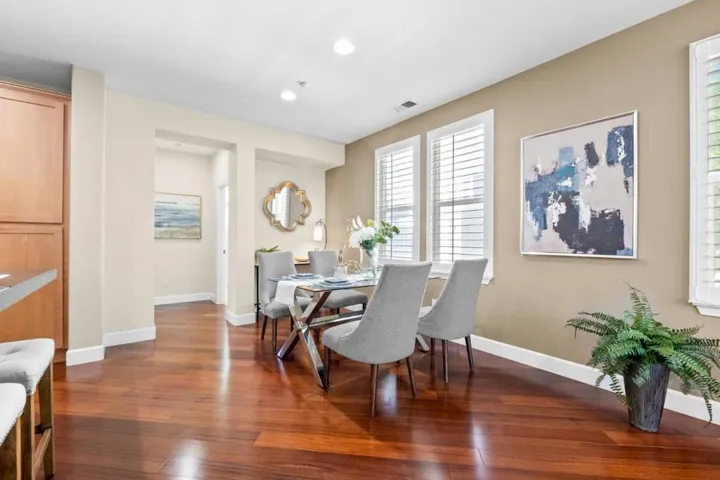 20582 Murano Circle, Cupertino, California 95014