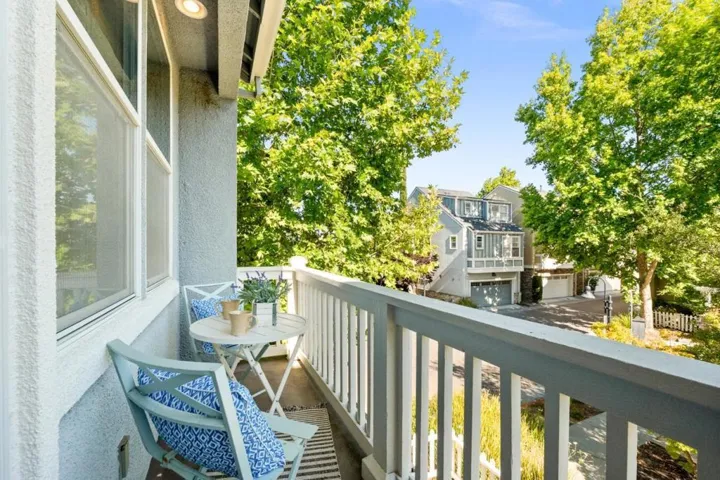 20582 Murano Circle, Cupertino, California 95014