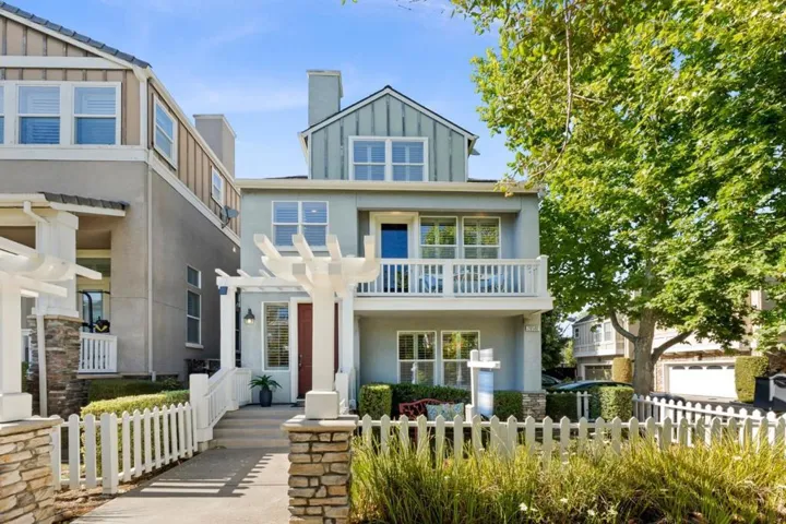 20582 Murano Circle, Cupertino, California 95014