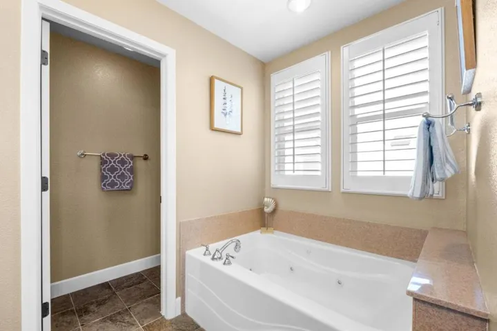 20582 Murano Circle, Cupertino, California 95014