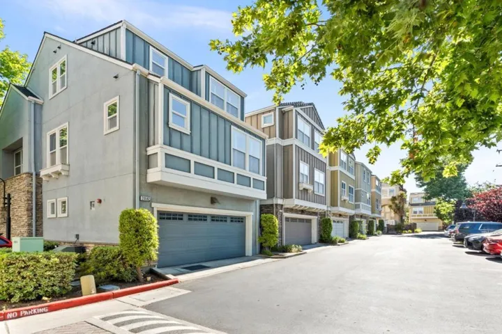 20582 Murano Circle, Cupertino, California 95014