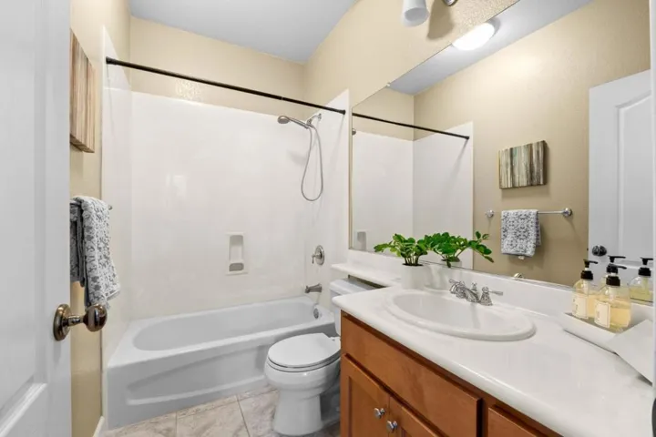 20582 Murano Circle, Cupertino, California 95014