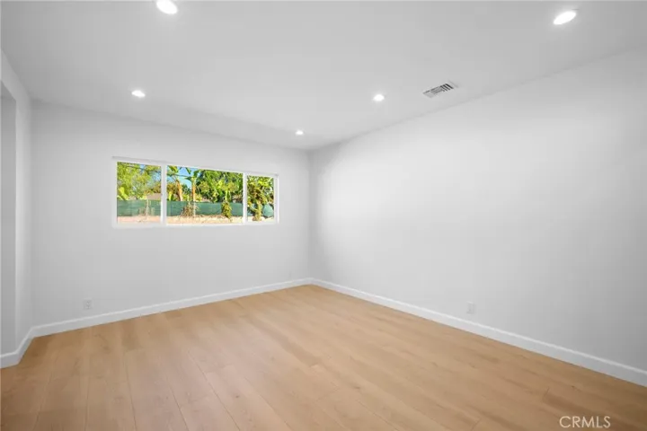 MAIN HOME