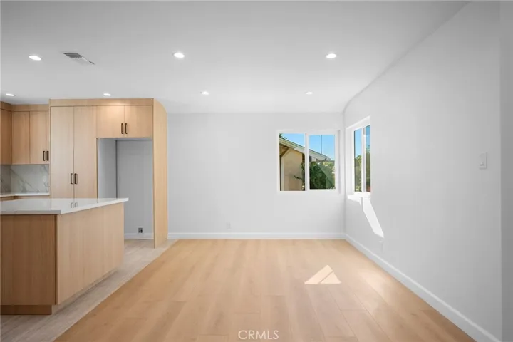 MAIN HOME