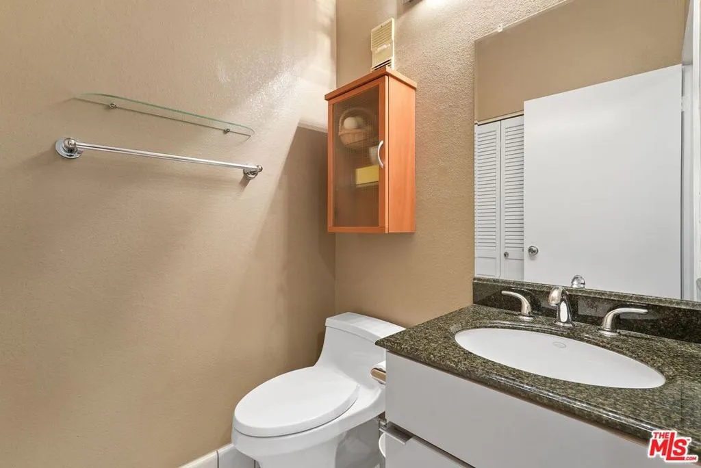 Bathroom #2