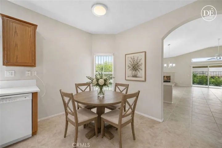 Casual eating nook, virtually staged.
