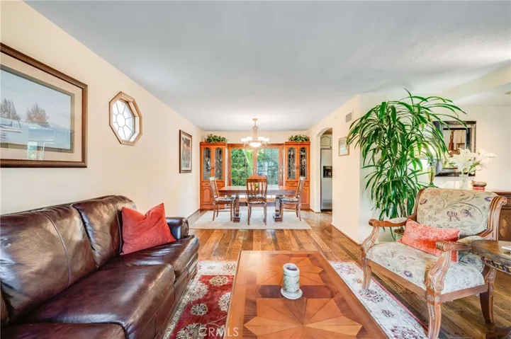 5302 Shrewsbury Ave, Westminster, California 92683
