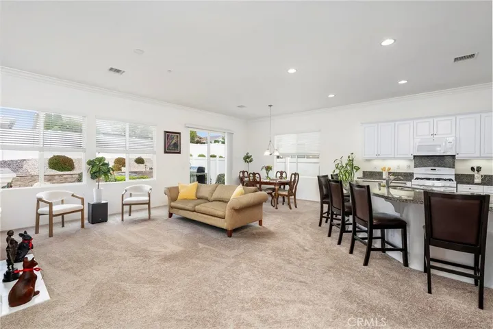 Family/Living/Great Room