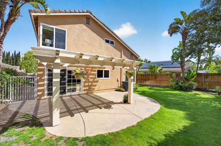 36-web-or-mls-Upmarket Media-5112Via106