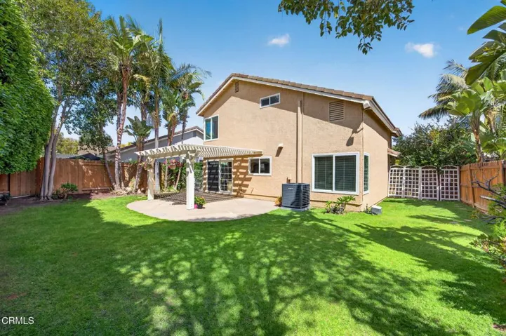 34-web-or-mls-Upmarket Media-5112Via101