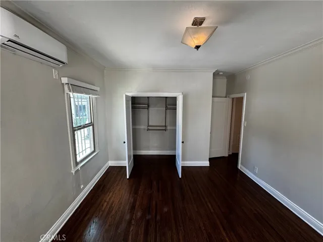 Bedroom & closet