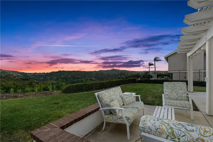 781 S Goldfinch Way, Anaheim Hills, California 92807