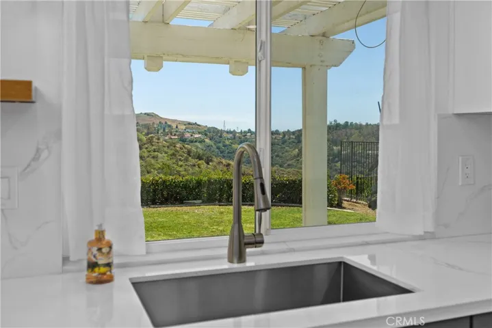 781 S Goldfinch Way, Anaheim Hills, California 92807