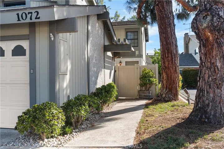 1072 Tustin Pines, Tustin, California 92780