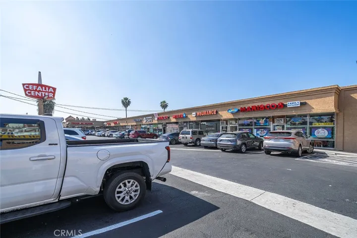 8011 Norwalk, Santa Fe Springs, California 90606