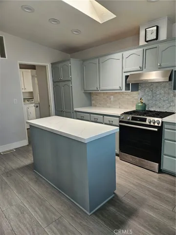 Island and Stove