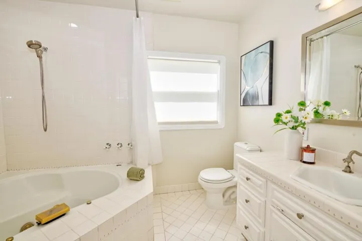 2330 Emerson Street, Palo Alto, California 94301
