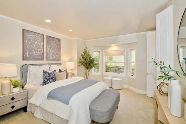 2330 Emerson Street, Palo Alto, California 94301