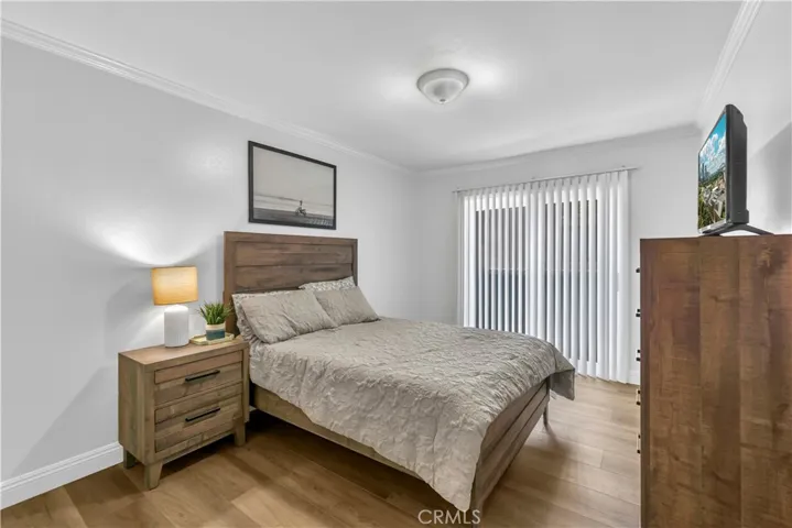 745 Claraday 6, Glendora, California 91740