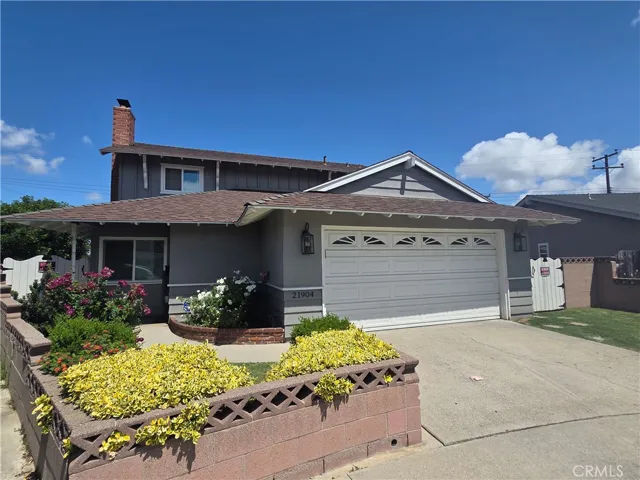 21904 Millpoint, Carson, California 90745