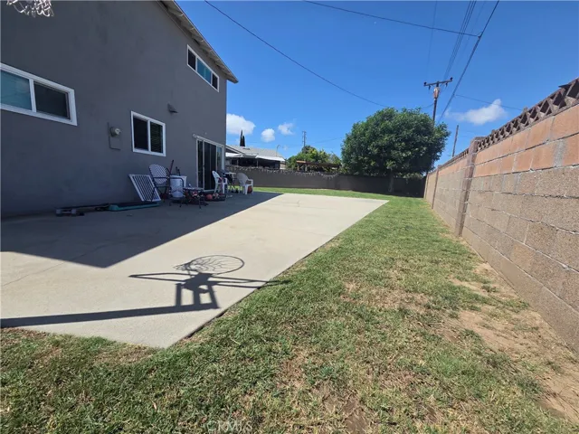 21904 Millpoint, Carson, California 90745
