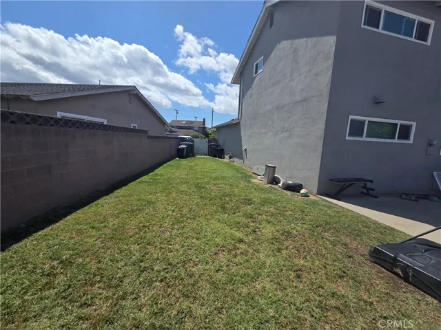 21904 Millpoint, Carson, California 90745