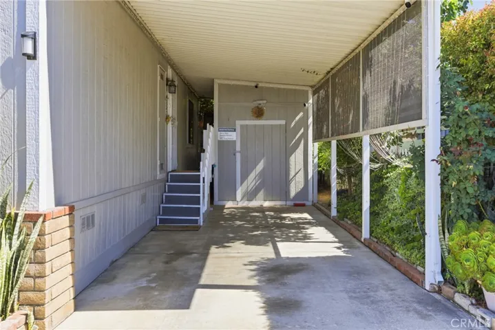 Carport