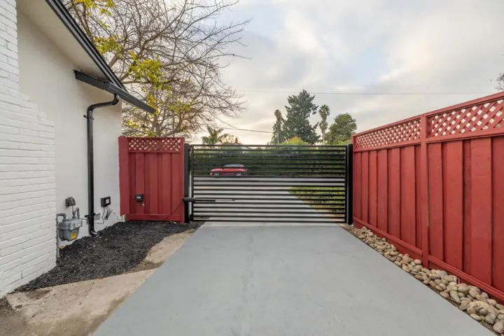 68 N Midway Street, Campbell, California 95008