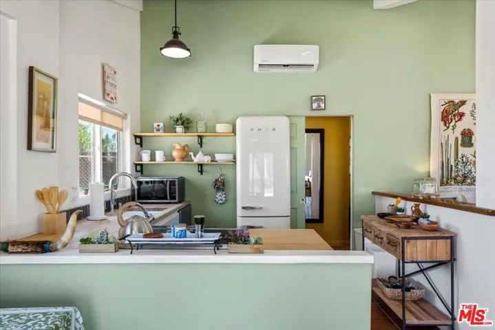 Cabin No. 1 Kitchen