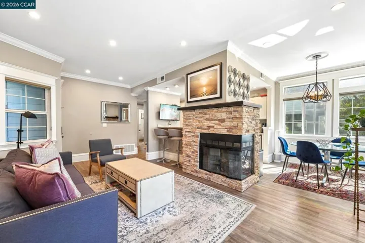 8035 Mountain View Dr C, Pleasanton, California 94588