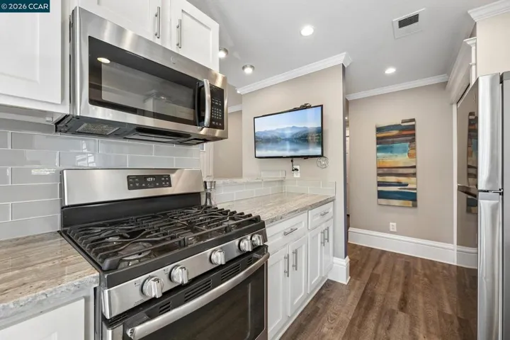 8035 Mountain View Dr C, Pleasanton, California 94588