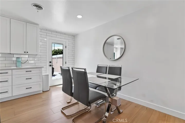 Large dining area and acess to back yard