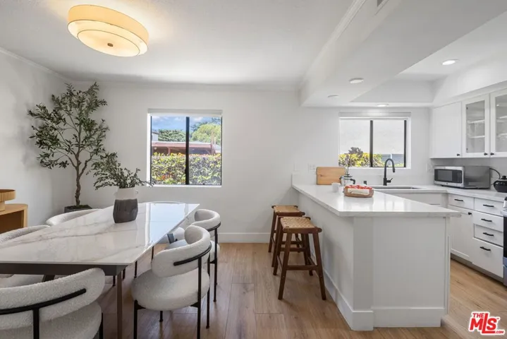 2920 11th Street 6, Santa Monica, California 90405