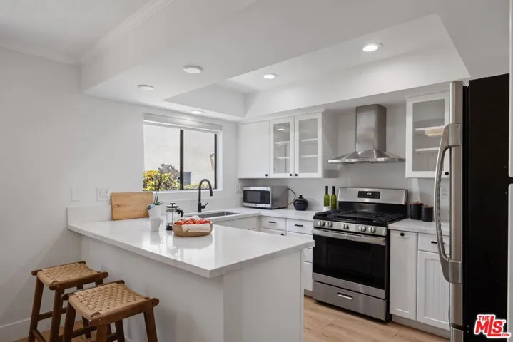 2920 11th Street 6, Santa Monica, California 90405