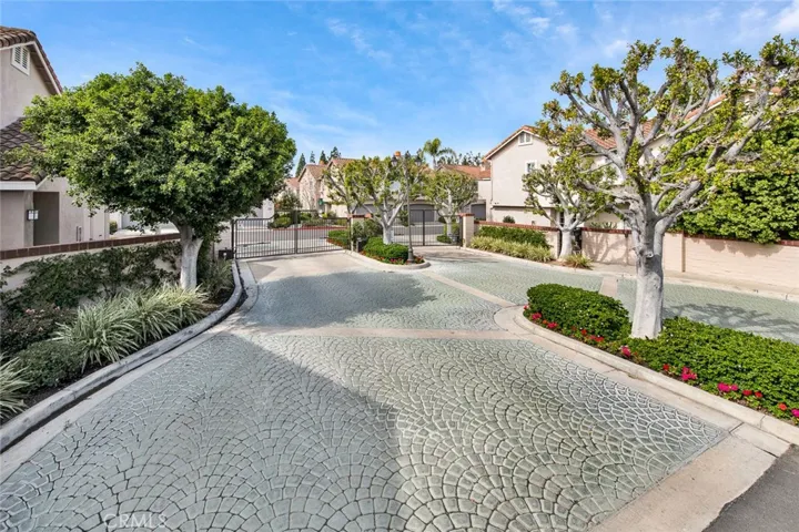 2315 Cascade, Tustin, California 92782
