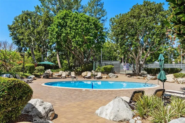 204 Pineview, Irvine, California 92620