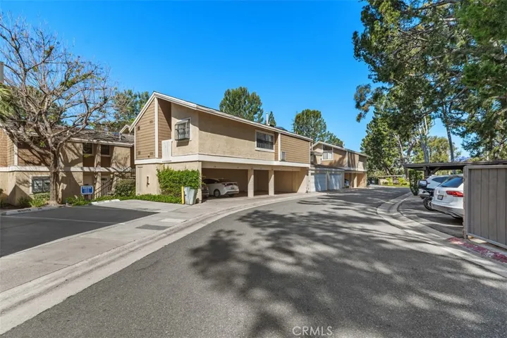 204 Pineview, Irvine, California 92620