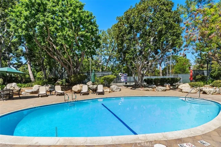 204 Pineview, Irvine, California 92620