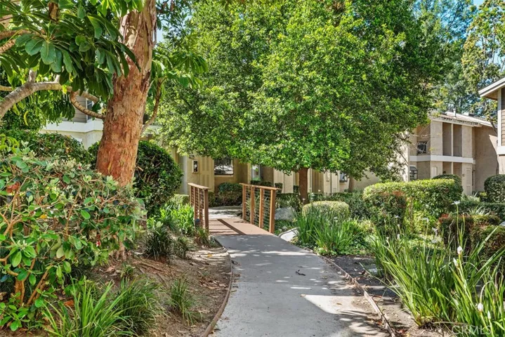 204 Pineview, Irvine, California 92620