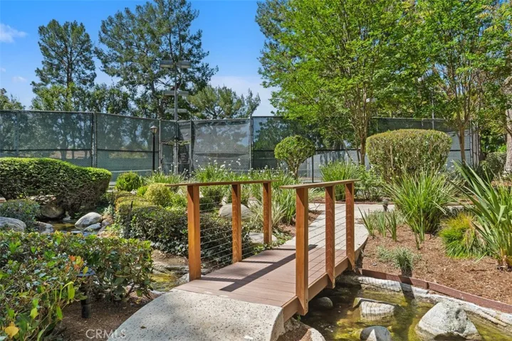 204 Pineview, Irvine, California 92620