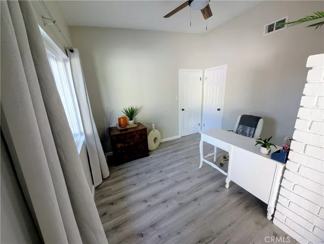 Office/bonus room