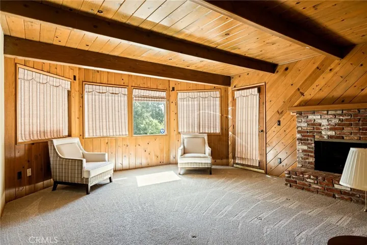 109 Old Toll, Blue Jay, California 92317
