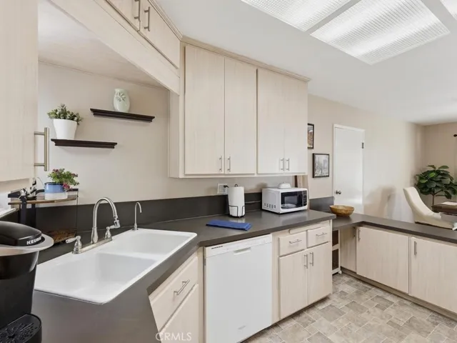 6029 Sheridan Way, Buena Park, California 90620