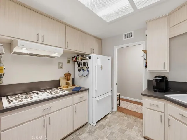 6029 Sheridan Way, Buena Park, California 90620